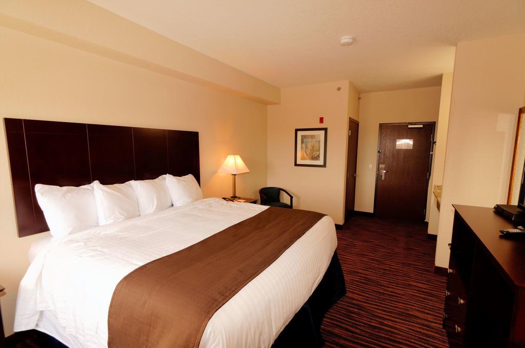 Cobblestone Inn & Suites - Denison | Oak Ridge Экстерьер фото